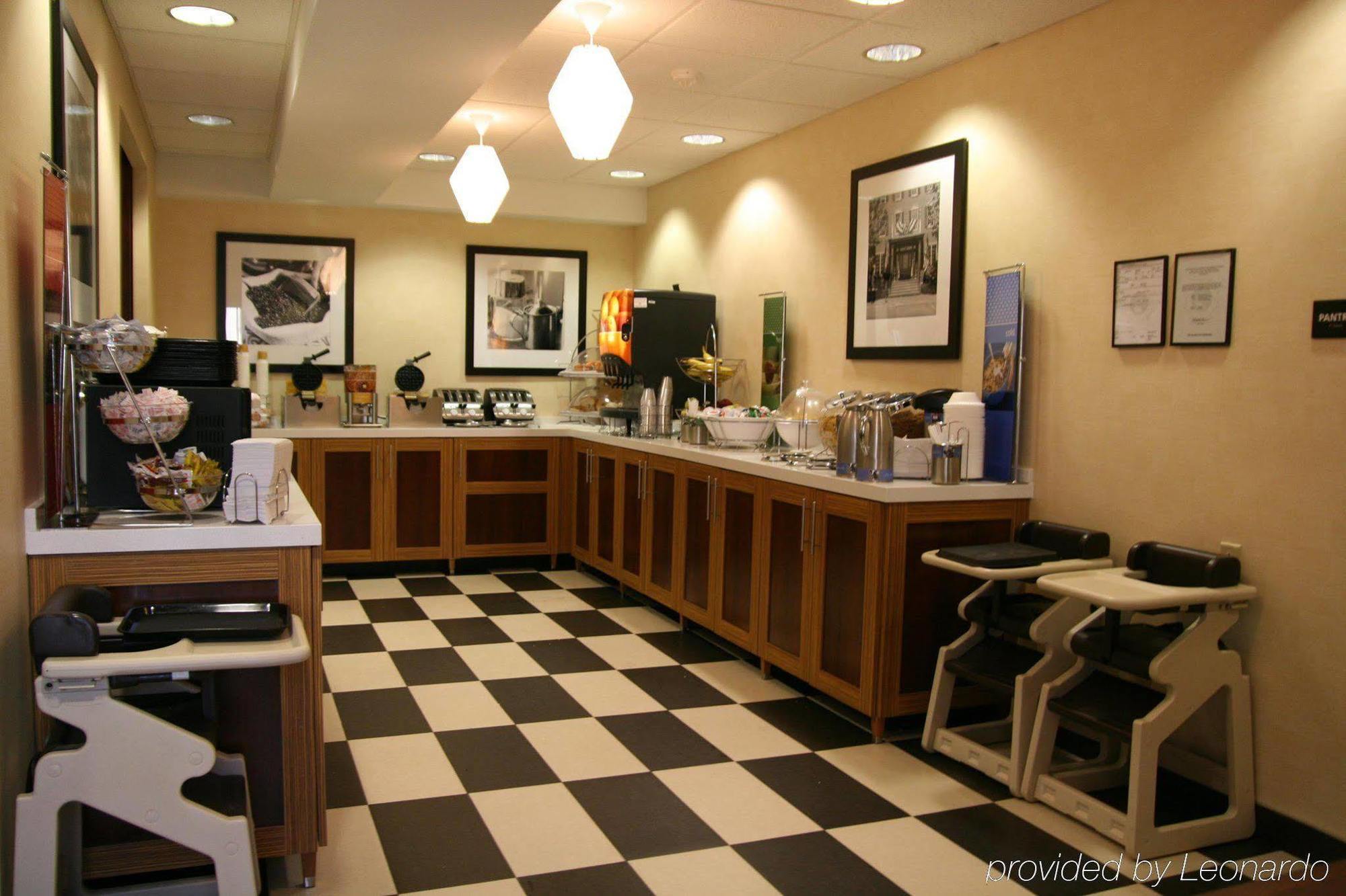 Hampton Inn Kansas City-Lee'S Summit Ristorante foto